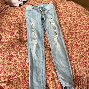 Women's Pacsun ripped jeans